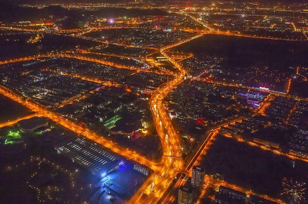 北京景觀照明全部開啟 夜景流光溢彩