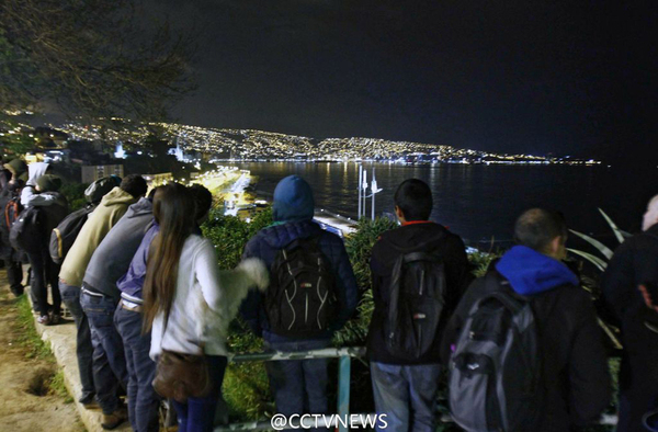 智利地震引發巨浪抵達海岸 沿海居民緊急撤離3