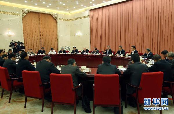 10月8日，全國政協在北京召開第39次雙周協商座談會，圍繞“轉基因農產品的機遇與風險”建言獻策。全國政協主席俞正聲主持會議并講話。新華社記者 劉衛兵 攝1