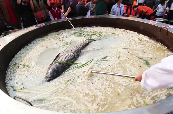 鄭州魚王熬湯