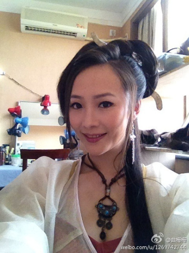 黃海波老婆叫什么 曲柵柵個人資料微博及圖片