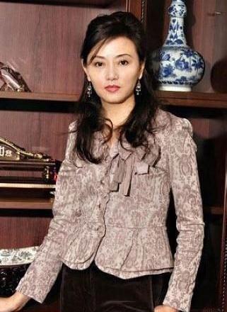 臺媒盤點大陸白富美女富豪：身價上億還單身(圖)