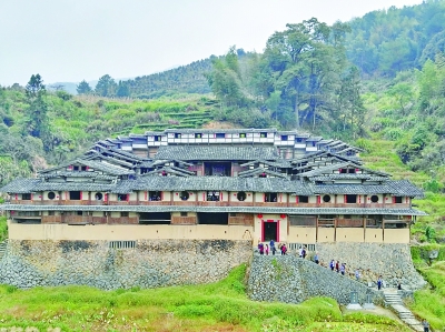 福建土堡：怎樣在發展中留住鄉愁