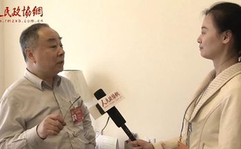 “祝福報社，請一定把我的話帶到！”