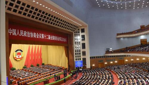 3月3日，中國人民政治協(xié)商會議第十二屆全國委員會第五次會議在北京人民大會堂開幕。（側(cè)景圖）