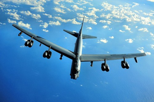 B-52中遠程戰略轟炸機