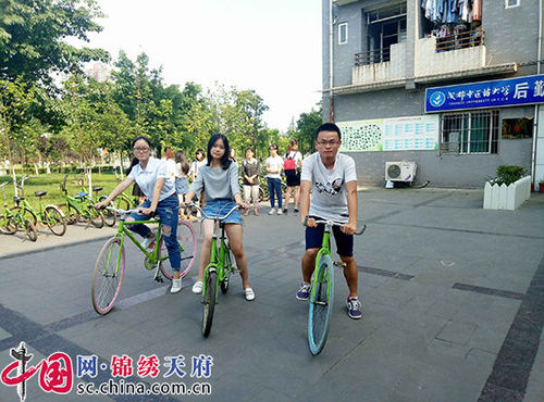 餓了自己開小灶！湖北高校食堂現“共享廚房”
