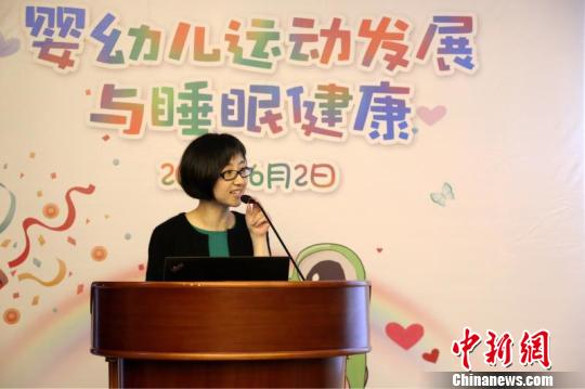 一婦嬰婦幼保健部主任花靜表示，幼兒期和學齡前階段是視覺和大腦發育的關鍵時期和可塑階段。　芊燁 攝