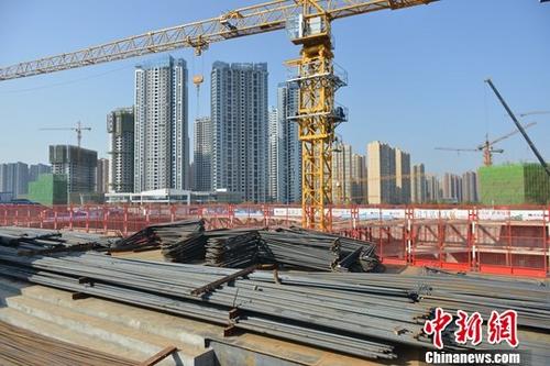 資料圖：成都一在建房產項目。<a target='_blank' href='http://www.chinanews.com/'>中新社</a>記者 張浪 攝