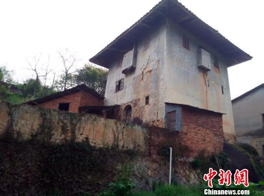 8月初，當地特色建筑。福建巨口鄉馀慶村雕樓式土厝。　詹國兵　攝