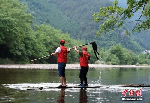 環保督察掀起“綠色風暴”整改落實到百姓家門口