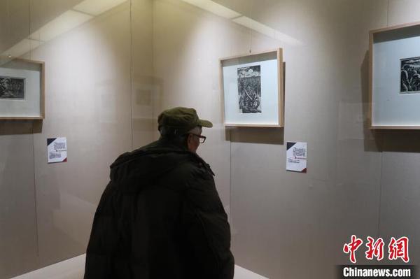 中國革命歷史版畫展在沈陽展出再現壯麗歷史畫卷