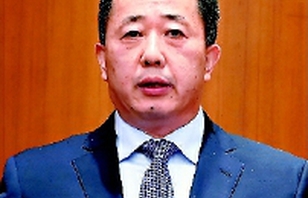 劉炳江委員:堅持精準科學依法治污堅決打贏藍天保衛戰