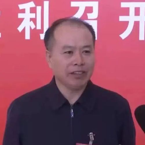 △遼寧省政協委員，九三學社阜新市委副主委、遼寧省沙地治理與利用研究所資源環境研究室主任 吳德東