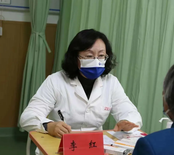 委員風采丨李紅：奉獻是最美的旋律