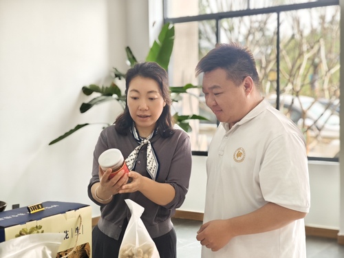 （6.20主稿配圖）黃瑋在云南省鎮沅縣振(7506564)-20250620090333