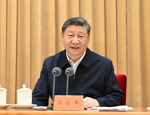 7月14日至15日，中央城市工作會議在北京舉行。中共中央總書記、國家主席、中央軍委主席習近平出席會議并發表重要講話。新華社記者 謝環馳 攝